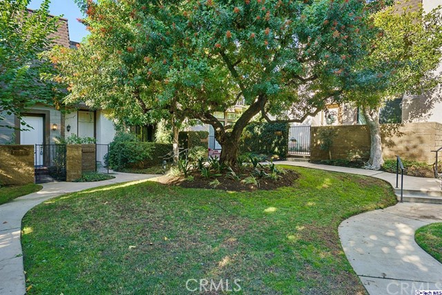 2 Bed Home for Sale in Sherman Oaks, California