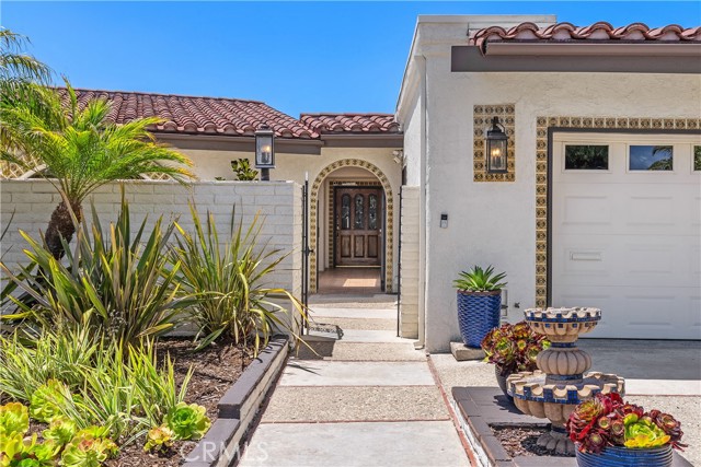 504 Avenida De La Riviera, San Clemente CA: https://media.crmls.org/medias/2a198a40-ab6f-4600-8741-f9dd5de29cb5.jpg