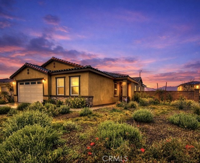 Detail Gallery Image 2 of 24 For 27108 Oncore, Menifee,  CA 92585 - 4 Beds | 2 Baths