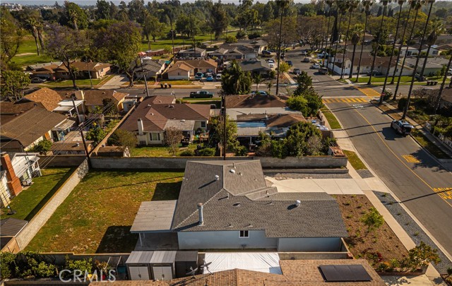 Detail Gallery Image 4 of 40 For 13302 Siemon, Garden Grove,  CA 92843 - 3 Beds | 2 Baths