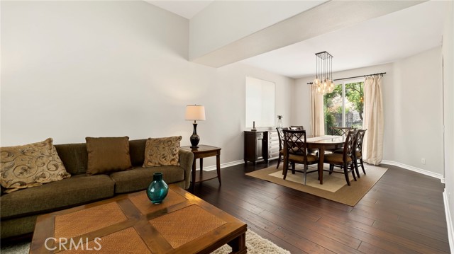 Detail Gallery Image 5 of 65 For 637 Chaparral Ct, Altadena,  CA 91001 - 5 Beds | 5 Baths