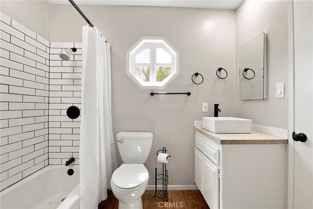 MLS #GD26193794 image #48