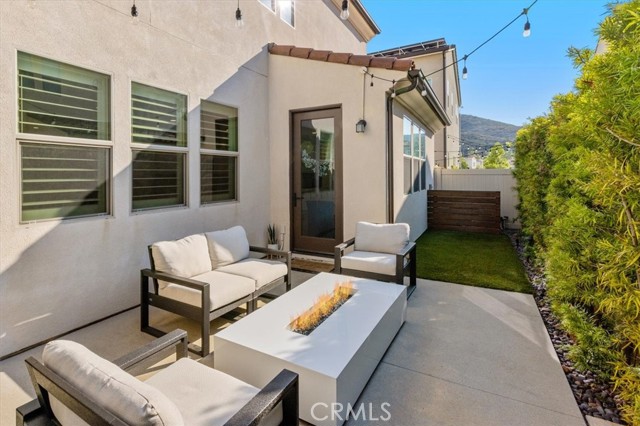 722 Gemstone Drive, San Marcos CA: https://media.crmls.org/medias/2a1ac469-3b10-4e52-a5bb-1c96e84c3bd0.jpg