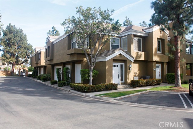 Detail Gallery Image 1 of 23 For 16 Scripps Aisle #174,  Irvine,  CA 92612 - 2 Beds | 2 Baths