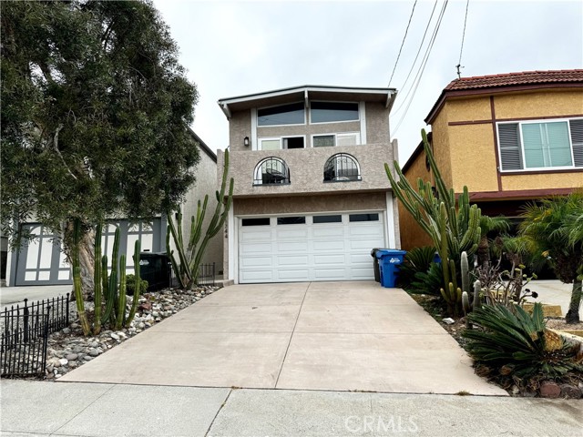 Detail Gallery Image 1 of 22 For 1744 Reed St, Redondo Beach,  CA 90278 - 3 Beds | 2 Baths