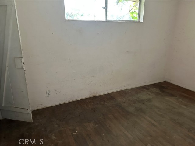 4058 Bledsoe Avenue, Culver City CA: https://media.crmls.org/medias/2a1bed10-bbb3-440e-a612-4578a25615b9.jpg