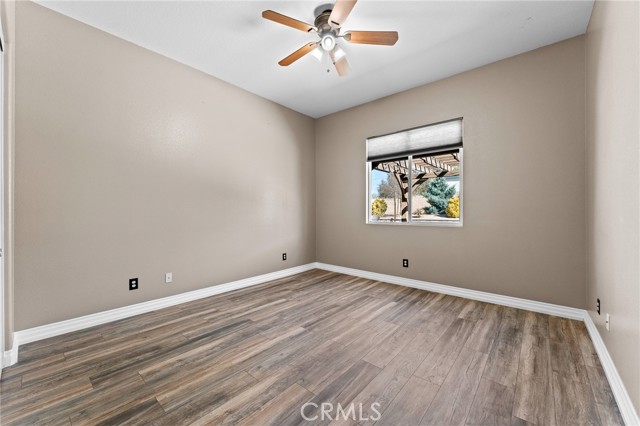 Detail Gallery Image 24 of 47 For 35316 Dry Creek Rd, Yucaipa,  CA 92399 - 4 Beds | 3 Baths