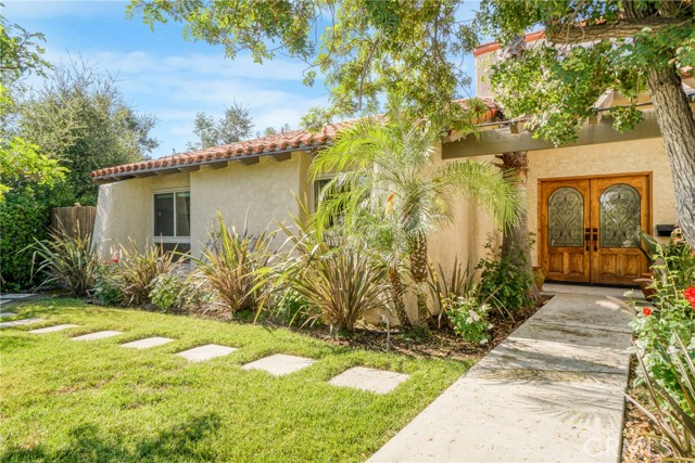 2292 Hillsbury Road, Westlake Village CA: https://media.crmls.org/medias/2a1cb59f-7f84-4e08-9df9-c40be5831049.jpg