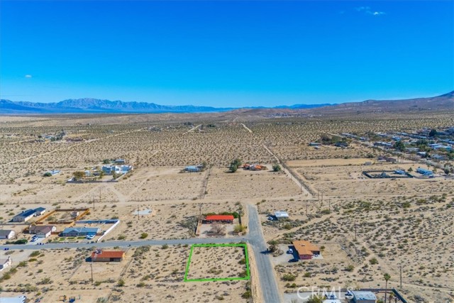 Detail Gallery Image 15 of 22 For 74552 Foothill Dr, Twentynine Palms,  CA 92277 - – Beds | – Baths