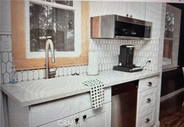 Detail Gallery Image 9 of 18 For 541 Timber, Big Bear Lake,  CA 92315 - 2 Beds | 1 Baths