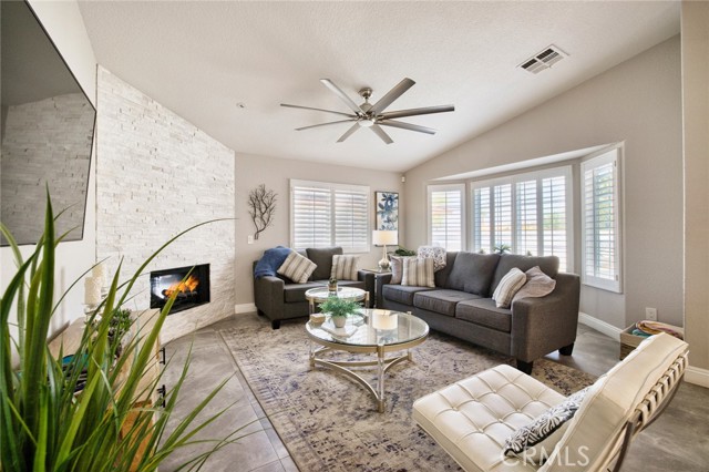 Detail Gallery Image 8 of 25 For 54125 Avenida Diaz, La Quinta,  CA 92253 - 3 Beds | 2 Baths