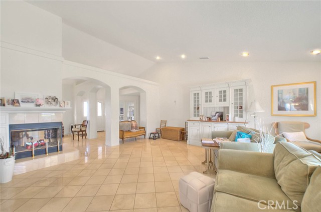 Detail Gallery Image 16 of 49 For 23140 Western Crest Dr, Lake Mathews,  CA 92570 - 4 Beds | 3/1 Baths