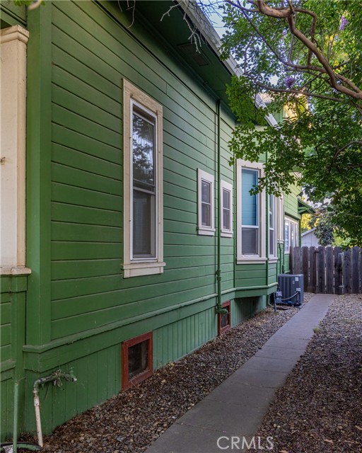 Detail Gallery Image 38 of 52 For 320 W 21st St, Merced,  CA 95340 - 4 Beds | 2 Baths
