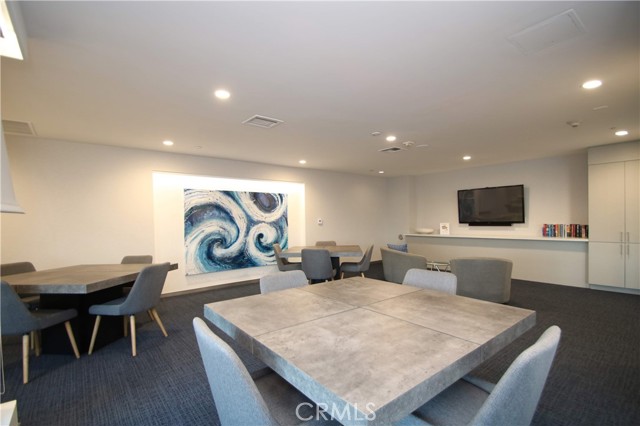 Detail Gallery Image 45 of 57 For 525 E Seaside Way #305,  Long Beach,  CA 90802 - 2 Beds | 1/1 Baths