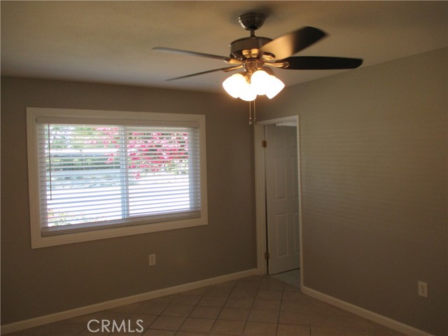 Image 32 of 50 For 26145 Cherry Hills Boulevard