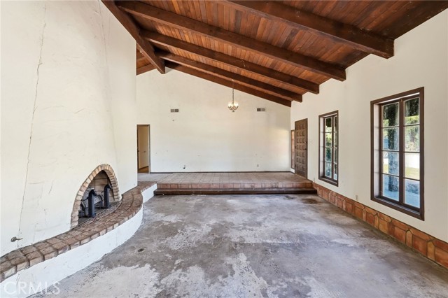 Detail Gallery Image 5 of 45 For 11560 Darling Rd, Agua Dulce,  CA 91390 - 4 Beds | 3 Baths