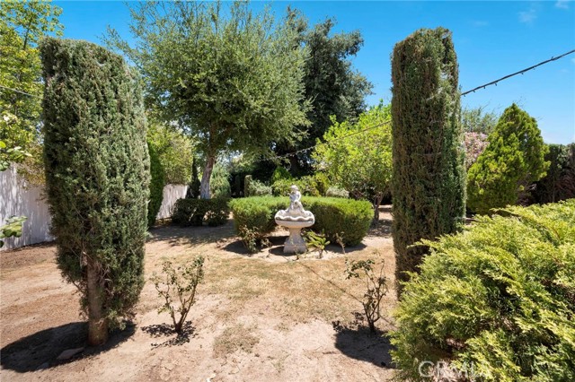 Detail Gallery Image 20 of 30 For 6820 Encino Ave, Van Nuys,  CA 91406 - 3 Beds | 2 Baths