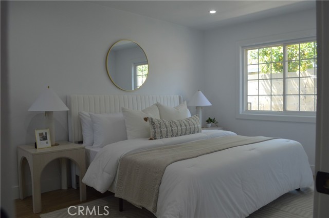 15882 Malm Circle, Huntington Beach CA: https://media.crmls.org/medias/2a220784-64b8-4a70-80a9-b7a1810f6a6c.jpg