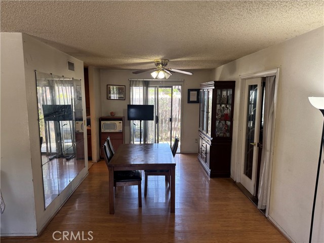 14222 Filmore Street, Arleta CA: https://media.crmls.org/medias/2a224c45-8ae4-4bbb-8a18-581b0d522dba.jpg