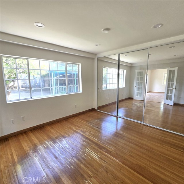 Detail Gallery Image 6 of 21 For 2035 Rangeview, Glendale,  CA 91201 - 3 Beds | 2/1 Baths