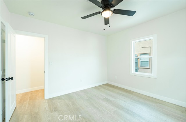 1818 W 79th Street, Los Angeles CA: https://media.crmls.org/medias/2a23919d-6927-4f28-b6f1-06e7e6837450.jpg