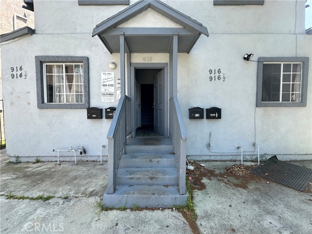 Detail Gallery Image 9 of 15 For 914 W 41st St, Los Angeles,  CA 90037 - – Beds | – Baths