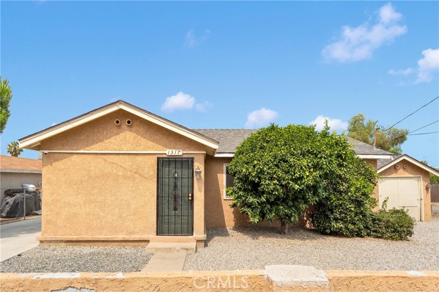 Detail Gallery Image 5 of 30 For 1317 Clay St, Redlands,  CA 92374 - 2 Beds | 2 Baths