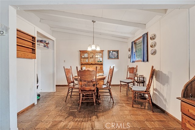 Detail Gallery Image 6 of 32 For 27636 Seco Canyon Road, Saugus,  CA 91350 - 3 Beds | 2 Baths