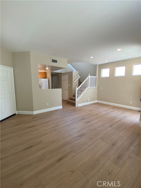 Detail Gallery Image 5 of 19 For 54 Bloomfield, Rancho Santa Margarita,  CA 92688 - 3 Beds | 2/1 Baths