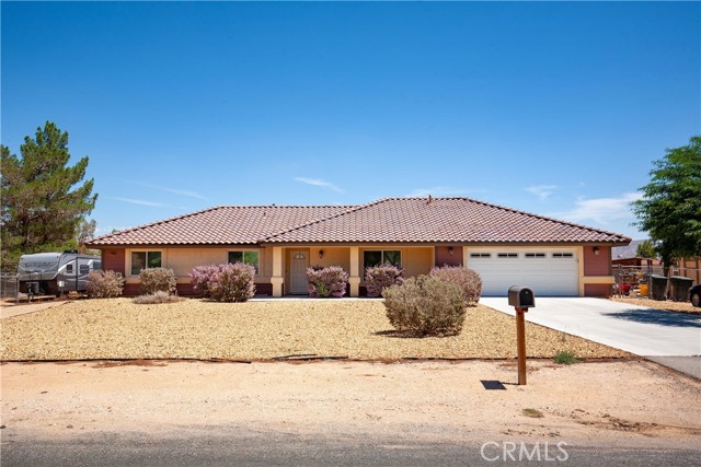 Detail Gallery Image 1 of 1 For 15435 Ramona Rd, Apple Valley,  CA 92307 - 4 Beds | 2 Baths