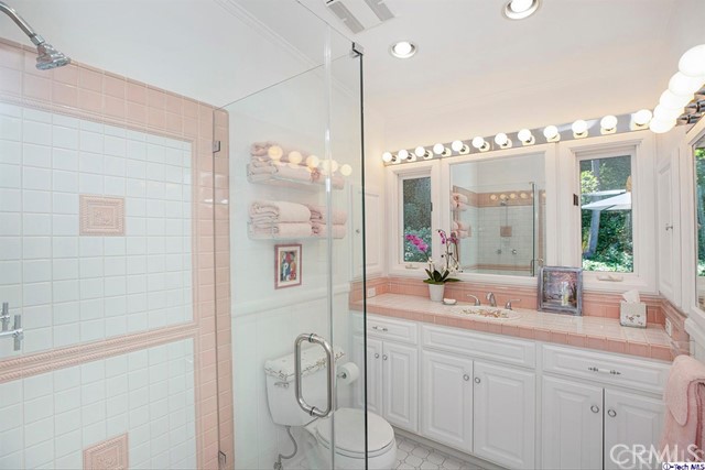 3 Bed Home for Sale in Encino, California