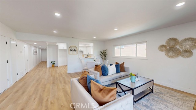 1354 Shadow Lane, Fullerton CA: https://media.crmls.org/medias/2a275490-6368-4da9-a42f-d2f5c7169857.jpg
