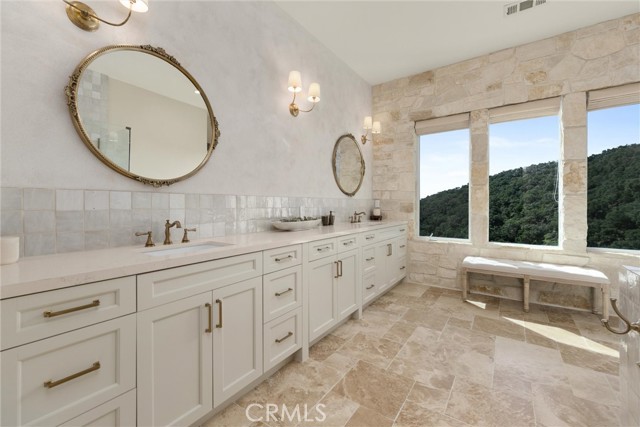 Detail Gallery Image 37 of 75 For 5404 Shooting Star Ln, Avila Beach,  CA 93424 - 4 Beds | 3/1 Baths