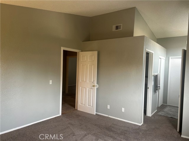 Detail Gallery Image 12 of 25 For 16350 Skywood Ct, Moreno Valley,  CA 92551 - 5 Beds | 2/1 Baths