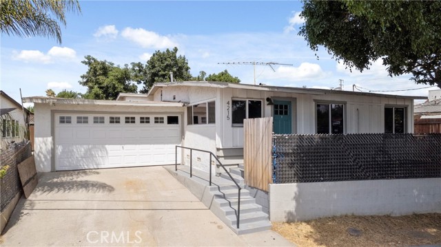 Detail Gallery Image 2 of 27 For 4215 Gilman Rd, El Monte,  CA 91732 - 2 Beds | 2 Baths