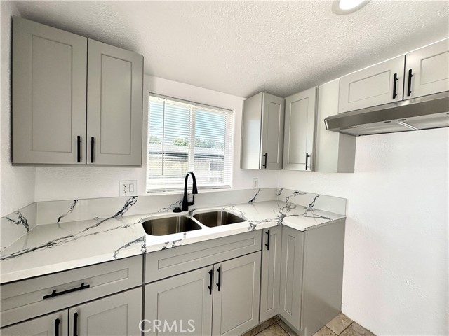 16018 Nordhoff Street, North Hills CA: https://media.crmls.org/medias/2a284c73-3163-40dd-adc9-3d97869a8aa1.jpg
