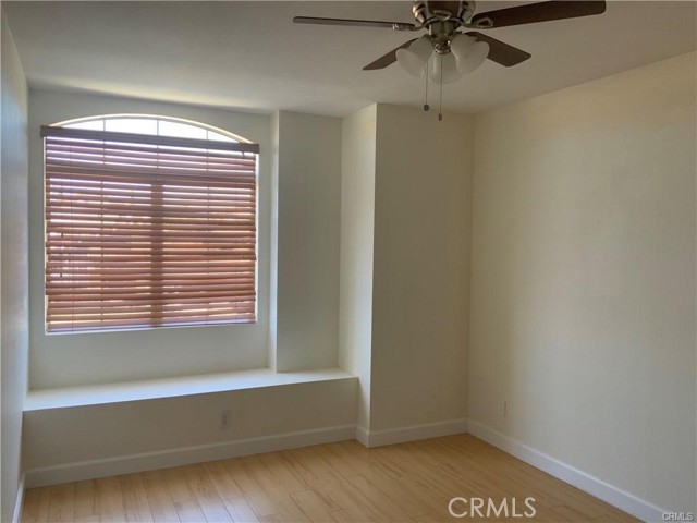 Detail Gallery Image 9 of 16 For 22781 Brompton, Moreno Valley,  CA 92553 - 4 Beds | 3 Baths