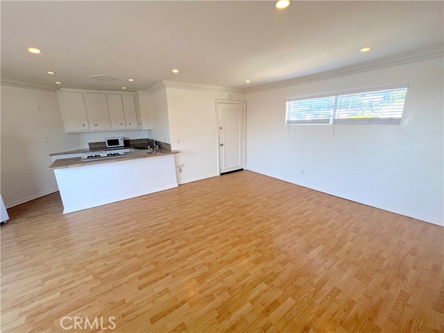 100 Cliff Drive, Laguna Beach CA: https://media.crmls.org/medias/2a291f04-36cd-4473-8be6-b04aa7f77da6.jpg