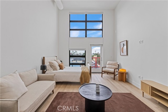 Detail Gallery Image 3 of 17 For 5617 Klump, North Hollywood,  CA 91601 - 1 Beds | 1 Baths