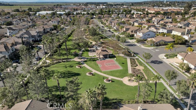 Detail Gallery Image 25 of 27 For 406 Town Forest Ct, Camarillo,  CA 93012 - 3 Beds | 2/1 Baths