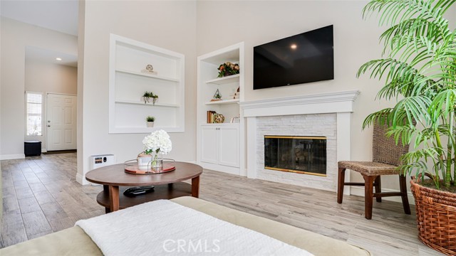 Detail Gallery Image 18 of 73 For 5005 Grand Ave, Montclair,  CA 91763 - 3 Beds | 2/1 Baths