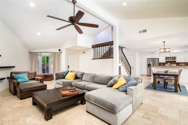 Detail Gallery Image 5 of 54 For 7962 Southwind, Huntington Beach,  CA 92648 - 3 Beds | 2/1 Baths