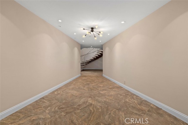 24517 Piuma Road, Malibu CA: https://media.crmls.org/medias/2a2a76d0-8f71-4ceb-8b51-a4d8e3feb0b5.jpg