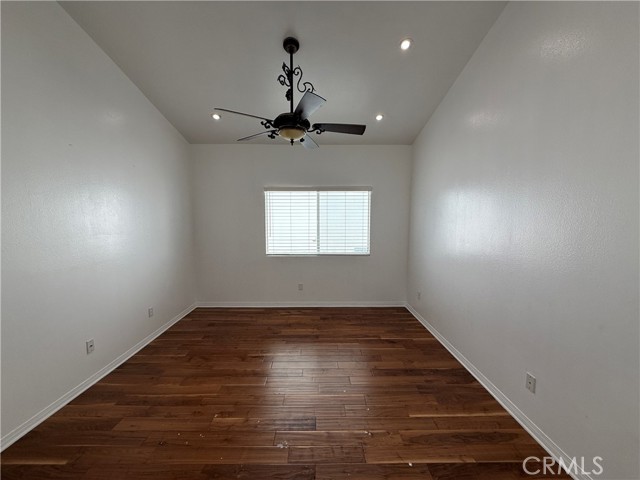 Detail Gallery Image 6 of 17 For 4520 Fulton Ave #15,  Sherman Oaks,  CA 91423 - 2 Beds | 2/1 Baths