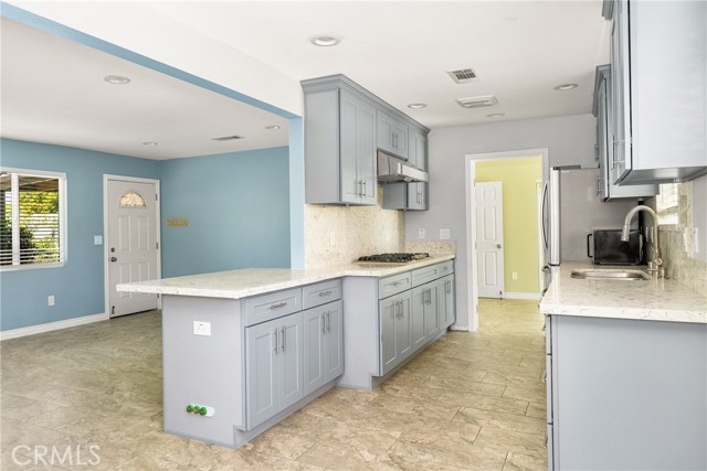 Image 11 of 31 For 1108 Groveland Place