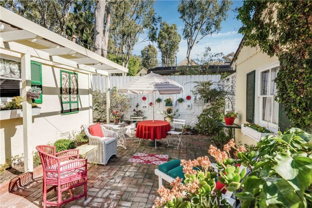 2525 Via Anita, Palos Verdes Estates, California 90274, 3 Bedrooms Bedrooms, ,2 BathroomsBathrooms,Residential,Sold,Via Anita,PV22029100