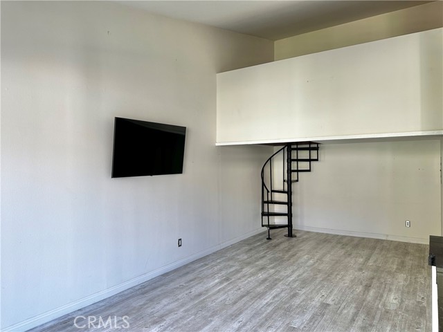 Detail Gallery Image 21 of 72 For 10520 Lakeside Dr #L,  Garden Grove,  CA 92840 - 1 Beds | 1 Baths