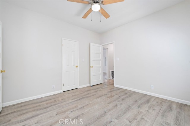 Detail Gallery Image 9 of 16 For 112 W Adele St #C1,  Anaheim,  CA 92805 - 2 Beds | 1 Baths