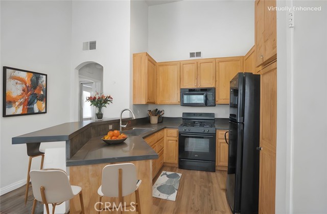 Detail Gallery Image 9 of 19 For 19431 Rue De Valore 5c,  Lake Forest,  CA 92610 - 2 Beds | 2 Baths