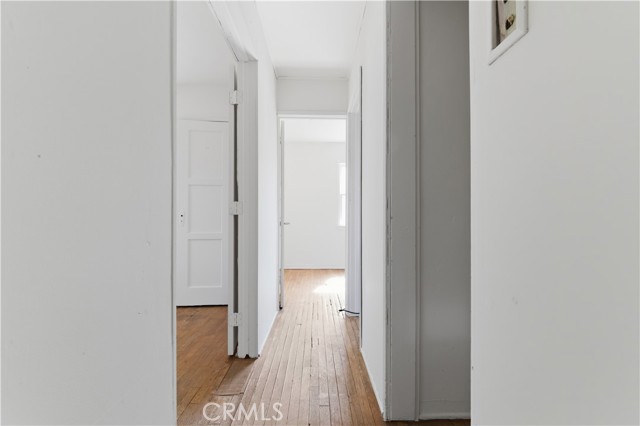 Detail Gallery Image 21 of 25 For 2004 Echo Park Ave, Los Angeles,  CA 90026 - 6 Beds | 3 Baths